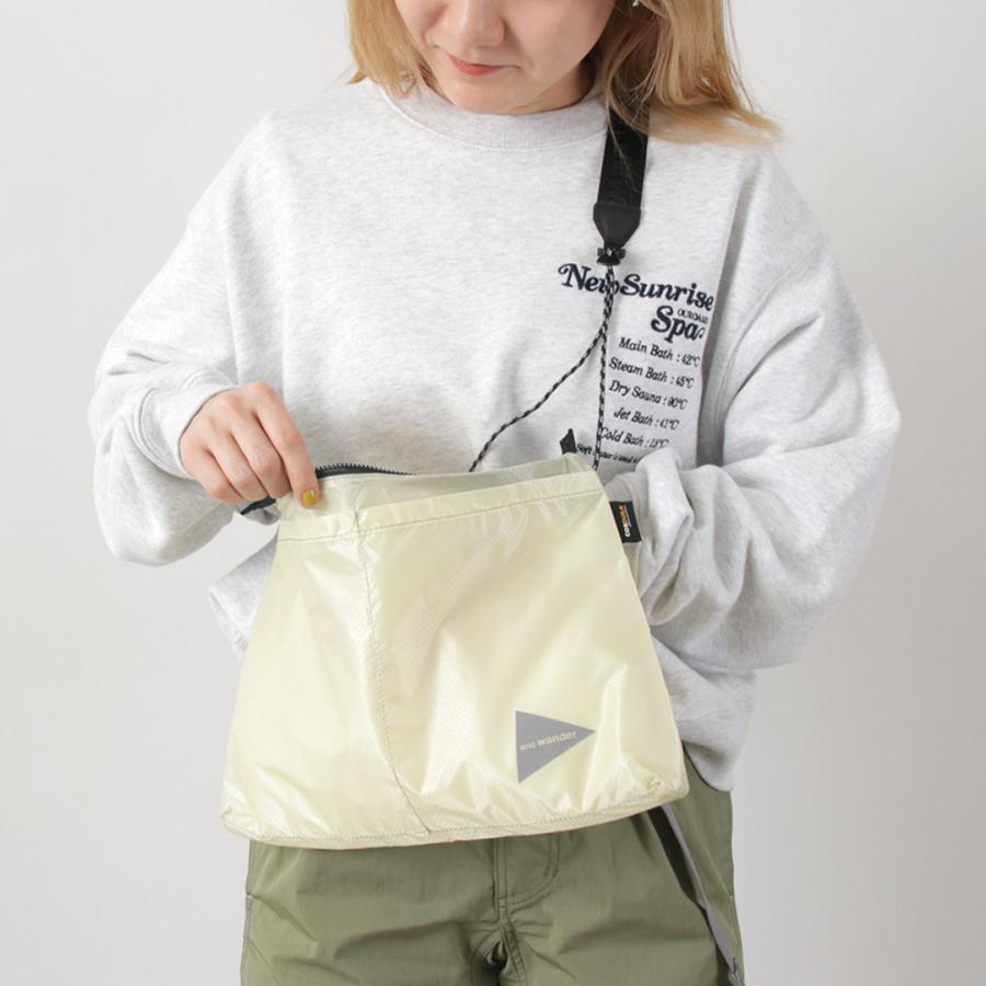 and wander AND WANDER（アンドワンダー） シル サコッシュ