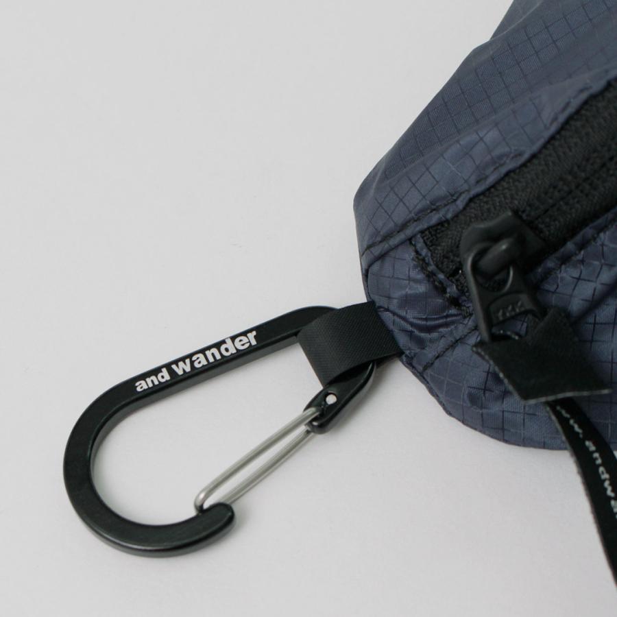AND WANDER（アンドワンダー） シル ミニポーチ / 小物入れ ケース バッグパック 追加ガジェット アウトドア カラビナ | and wander | 14
