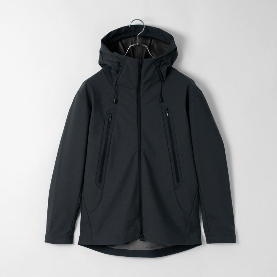 DESCENTE ALLTERRAIN ソフトシェルジャケット“クレアスサーモ DESCENTE ALLTERRAIN ソフトシェルジャケット“クレアスサーモ