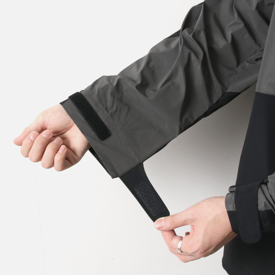 WHITE MOUNTAINEERING（ホワイトマウンテニアリング） リフレクター