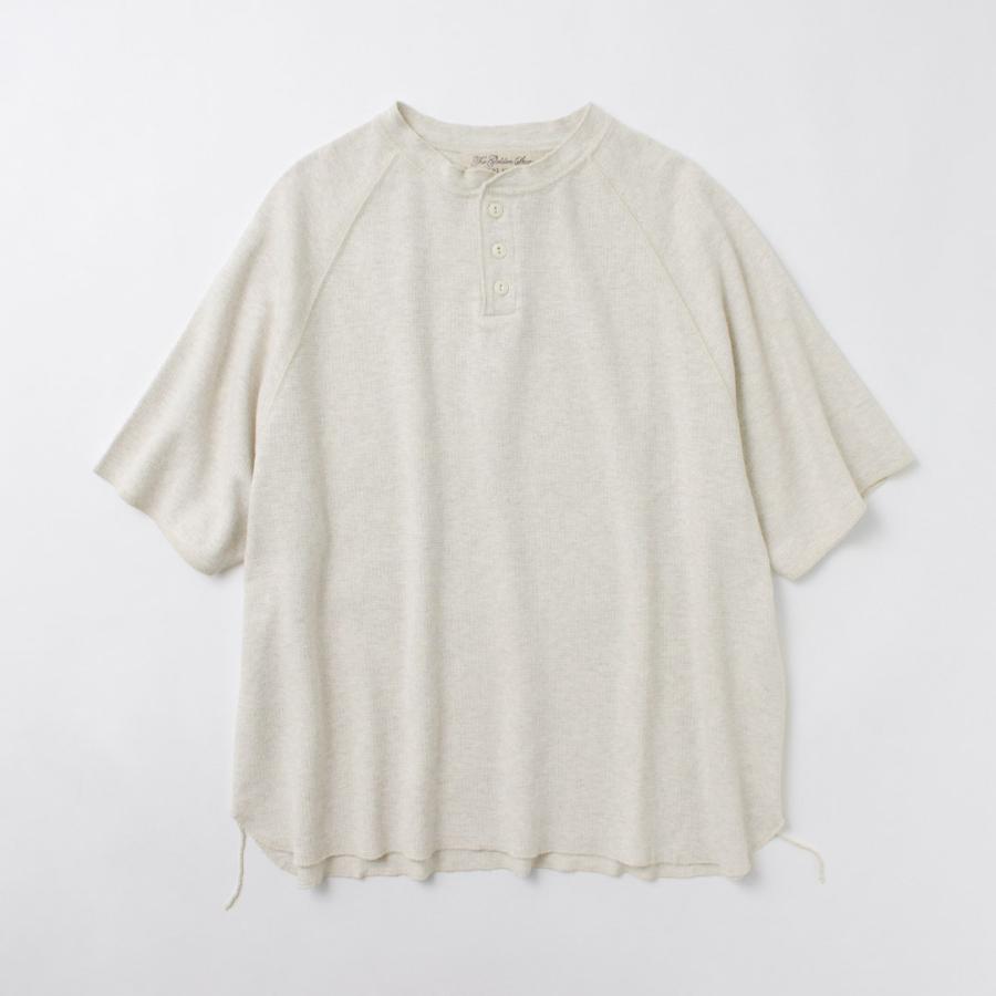 REMI RELIEF（レミ レリーフ） Wタック ヘンリーネック ショート