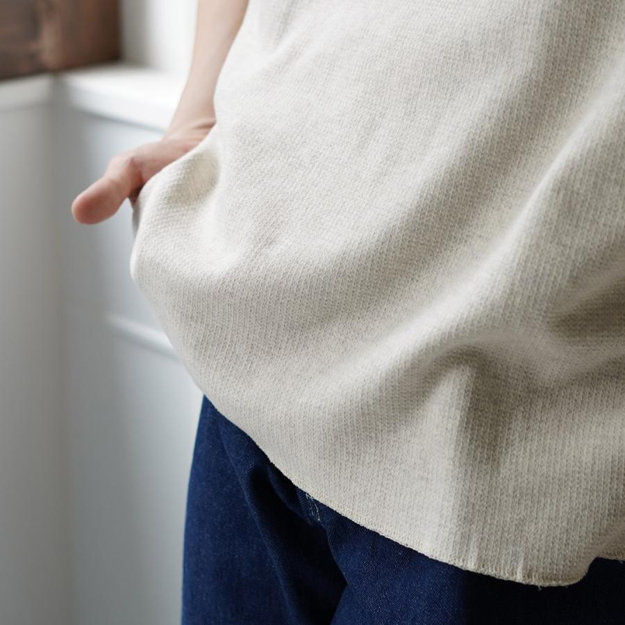 REMI RELIEF（レミ レリーフ） Wタック ヘンリーネック ショート