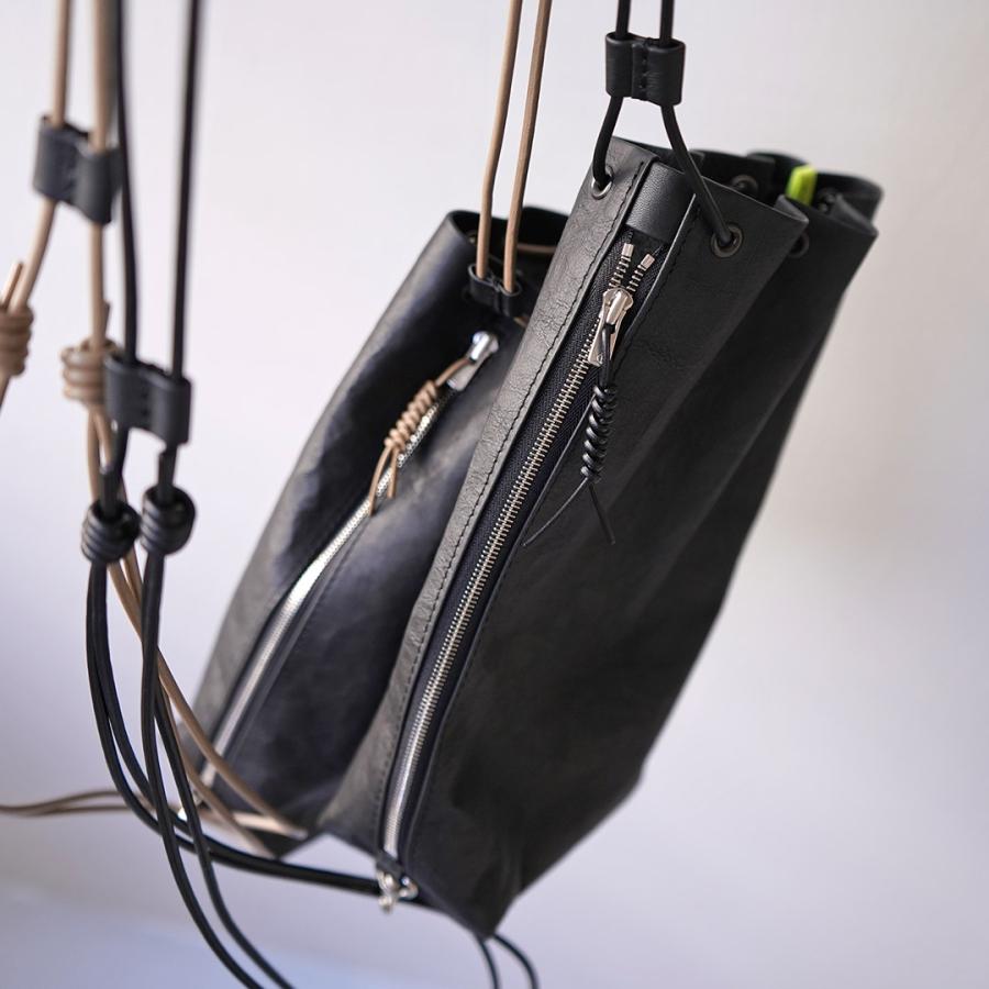 SENTI（センティ） ダイニーマレザー ドローストリング バッグ L / メンズ 鞄 巾着 | SENTI | 10