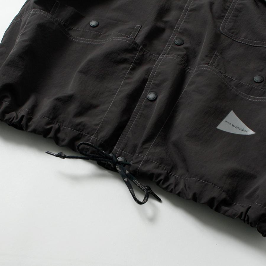 and wander（アンドワンダー） クリンクル ナイロン シャツジャケット