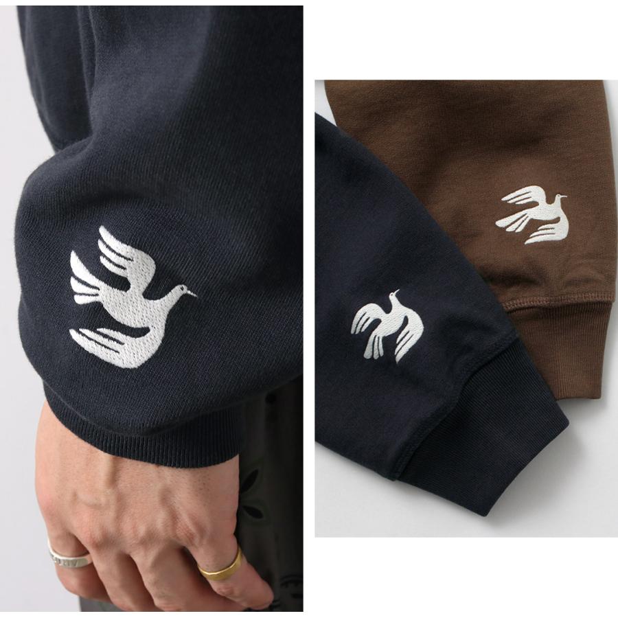 By Parra（バイパラ） ウィアード トラッド ロゴ クルーネック