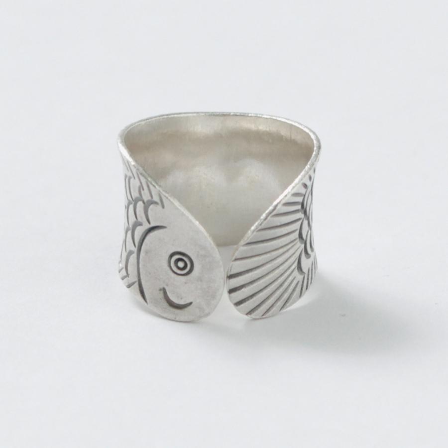 phaduA（パ・ドゥア） カレンシルバーリング フィッシュ / メンズ レディース ユニセックス 指輪 フリーサイズ アニマル 動物　魚 | ROCOCO | 02