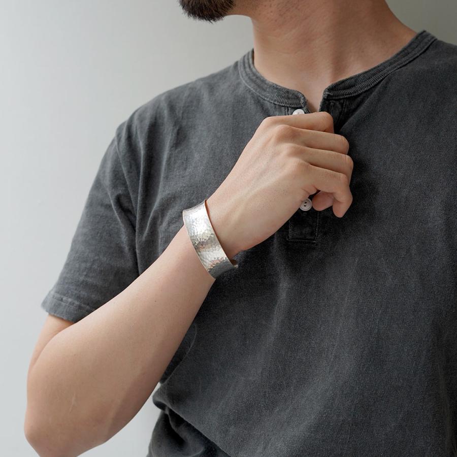 phaduA（パ・ドゥア） カレンシルバーバングル ハンマードアイズ 鎚目（つちめ）ワイド / メンズ レディース ブレスレット | ROCOCO | 10
