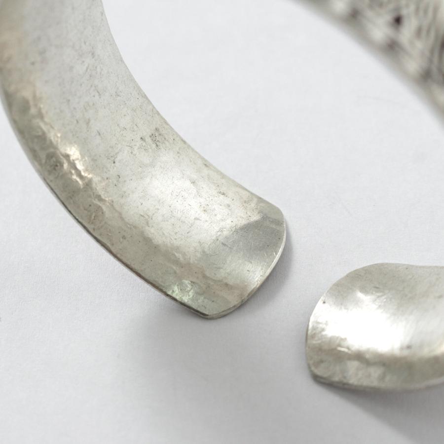 phaduA（パ・ドゥア） カレンシルバーバングル マウンテン ワイド / メンズ レディース ブレスレット | ROCOCO | 06