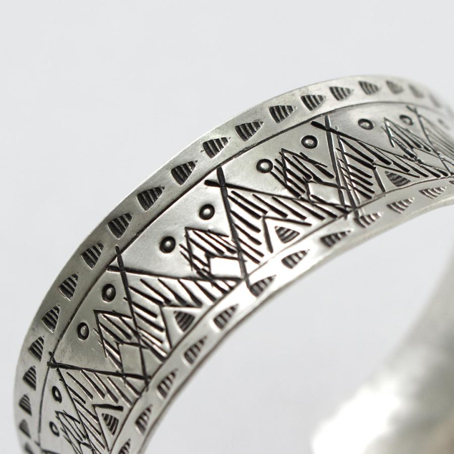 phaduA（パ・ドゥア） カレンシルバーバングル マウンテン ワイド / メンズ レディース ブレスレット | ROCOCO | 08