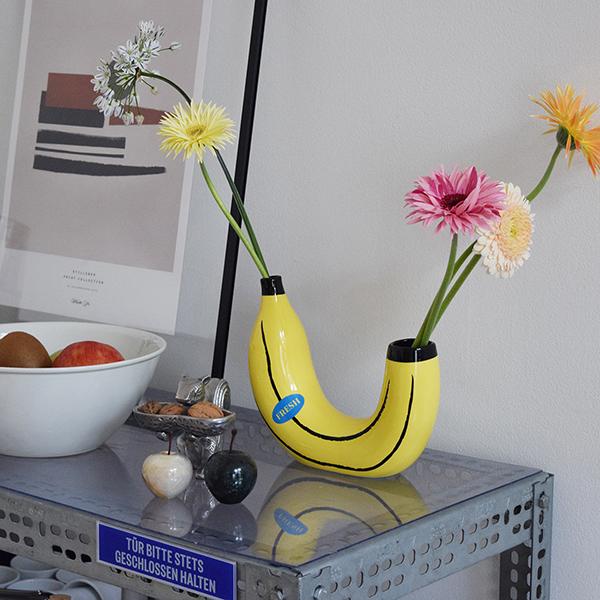 DOIY バナナ フラワーベース |  | 01