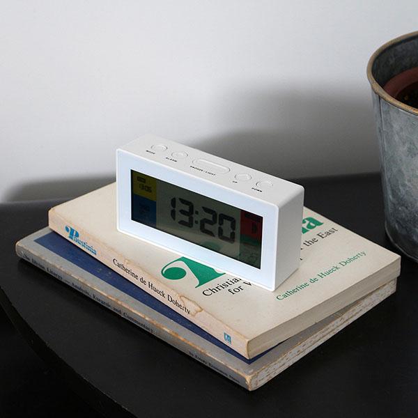 SPACE HOTEL ロボット アラーム クロック "ホワイト / ホワイト" |  | 11