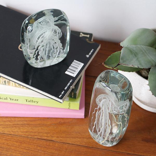 HERE ジェリーフィッシュ ツイストレッグ "Square / White" | DETAIL | 02