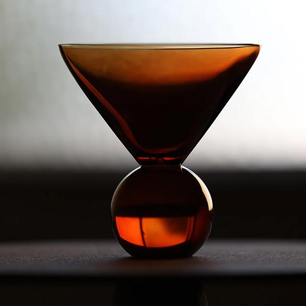 HUNT9 Hazel Alle a te ヘーゼル アラーテ お香立て インセンスホルダー Dusky Amber Cylinder 58293 | magnet | 07