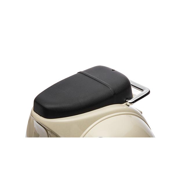 こども用電動乗用 ミニベスパ 2シーター RA-VEVT （Vespaライセンス品） |  | 08