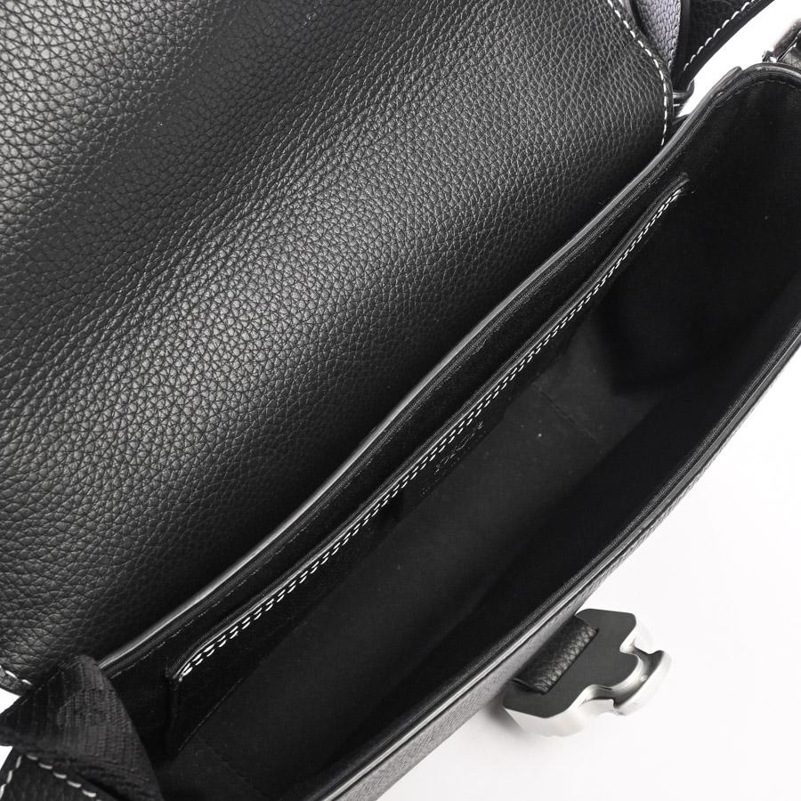 Christian Dior ディオール Saddleフラップ付きメッセンジャー Christian Dior ディオール Saddleフラップ付きメッセンジャー