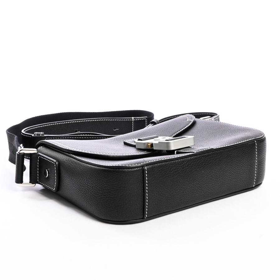Christian Dior ディオール Saddleフラップ付きメッセンジャー Christian Dior ディオール Saddleフラップ付きメッセンジャー