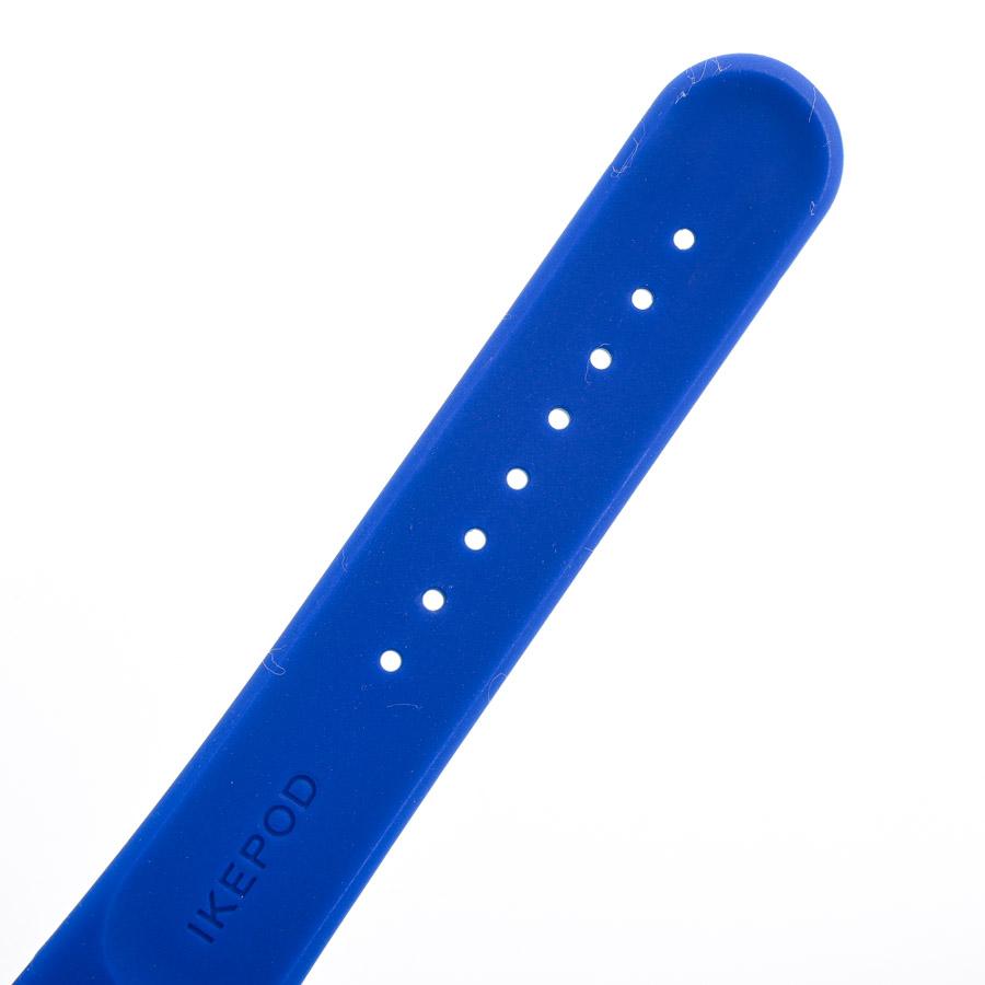 アイクポッド Chronopod 006 Blue Suede 腕時計 IPC006SILK  ブルー メンズ 中古A品の画像