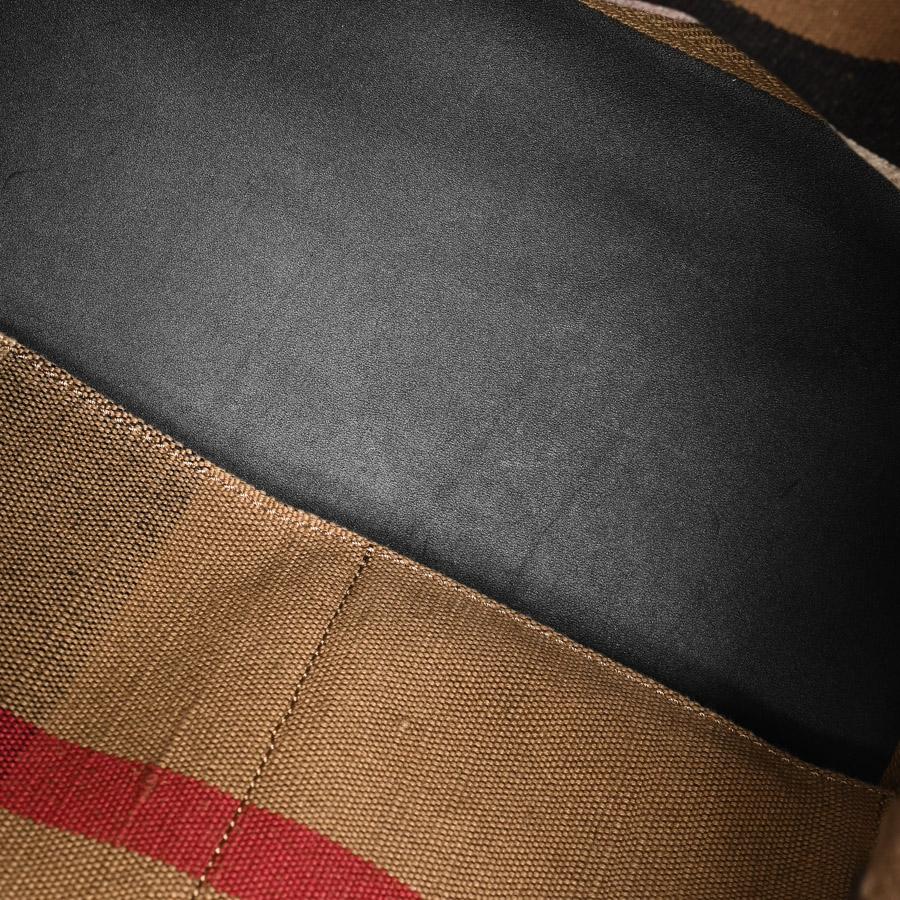 BURBERRY バーバリー ショルダーバッグ 3945726 ベージュ