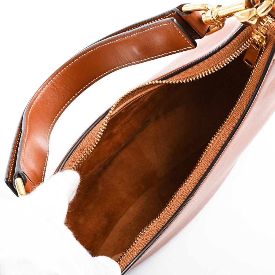 セリーヌ ミディアムアヴァ 196923 6206213 CELINE（セリーヌ） ミディアムアヴァ ショルダーバッグ 196923 タン