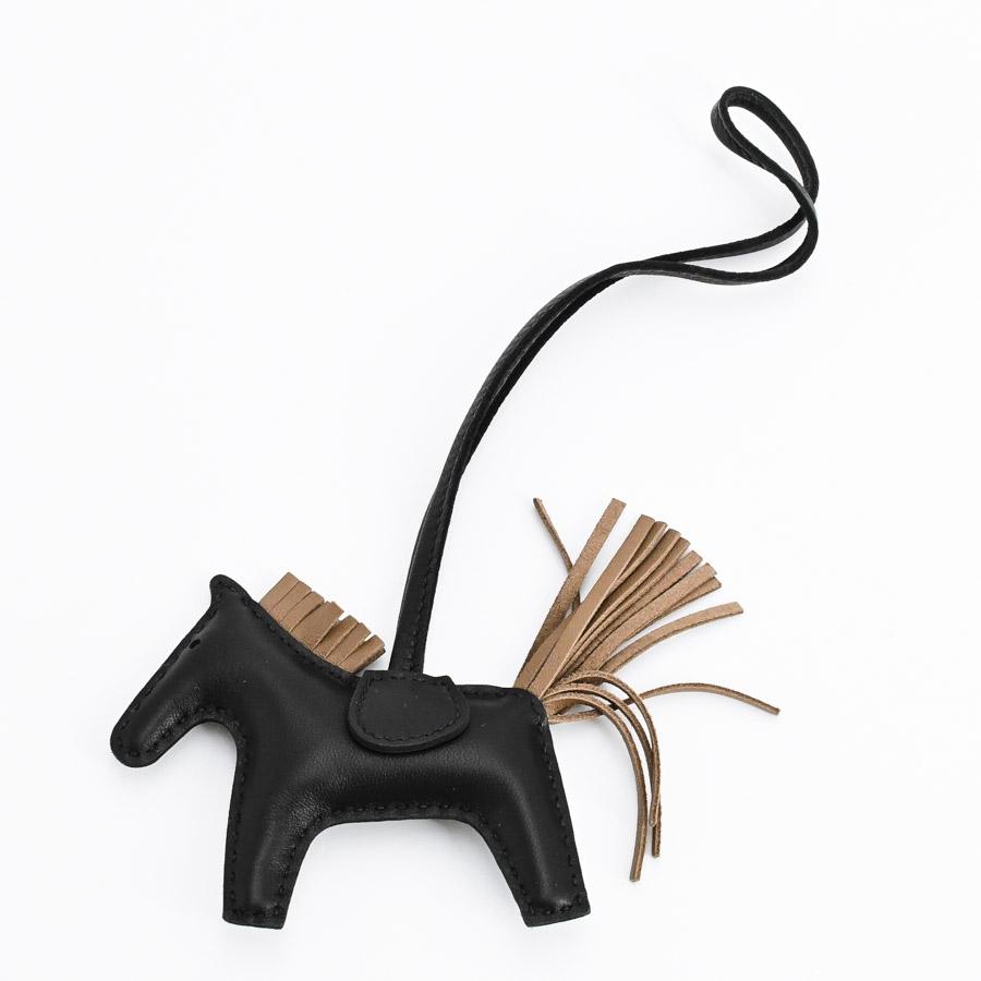 HERMES（エルメス） ロデオPM チャーム ブラック ユニセックス W 2024