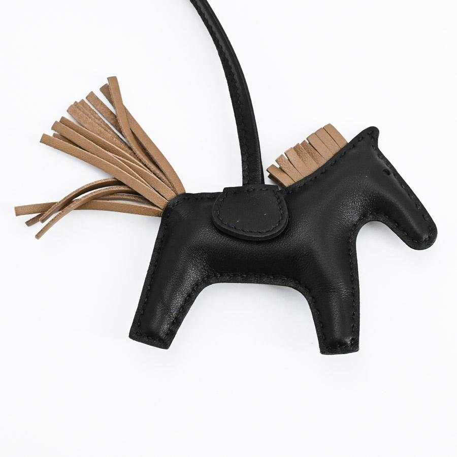 HERMES（エルメス） ロデオPM チャーム ブラック ユニセックス W 2024