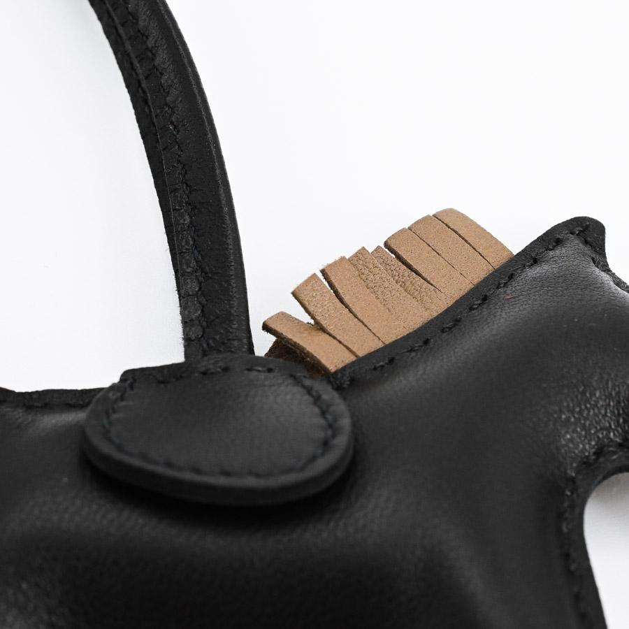 HERMES（エルメス） ロデオPM チャーム ブラック ユニセックス W 2024