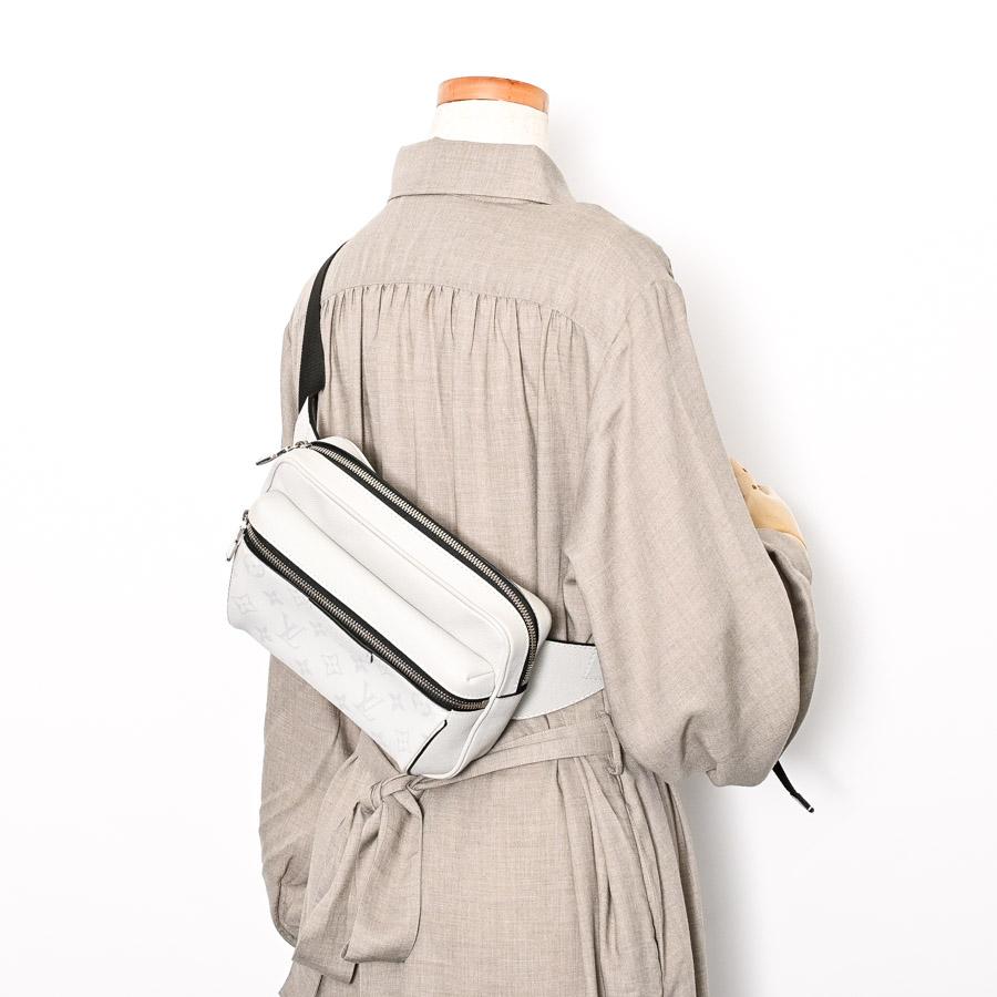 LOUIS VUITTON（ルイ・ヴィトン） バムバッグアウトドア ボディバッグ