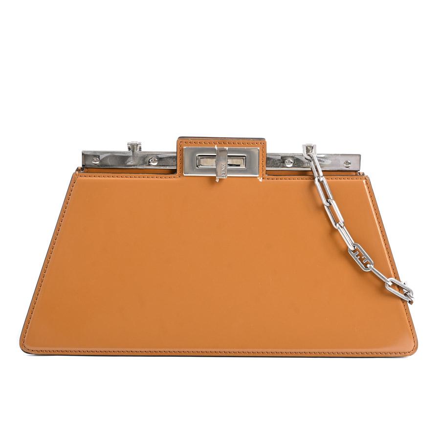 ピーカブーカット ミディアム ¥682,000 楽天市場】二子玉) FENDI フェンディ ピーカブー カット ミディアム