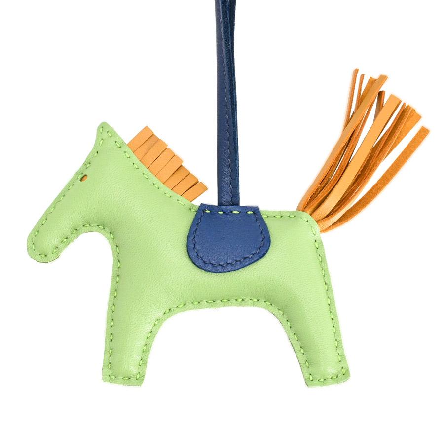 HERMES（エルメス） ロデオPM チャーム ヴェールクリケット ユニ