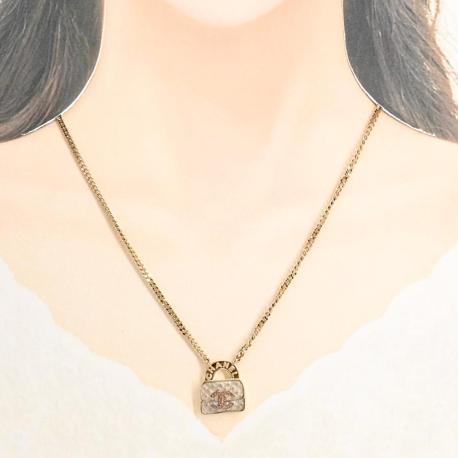 シャネル ネックレス ネックレス   ホワイト レディース  中古A品の画像