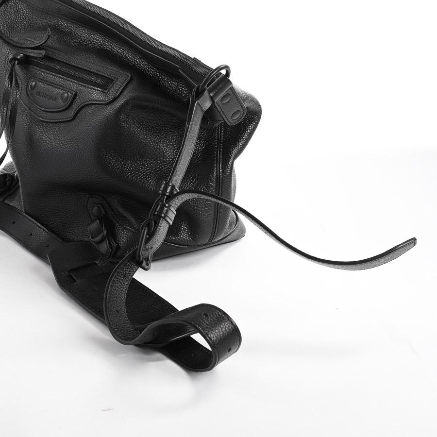 箱付・美品 BALENCIAGA クラッシック ネオリフト ボディバッグ 美品 バレンシアガ BALENCIAGA クラシック ネオリフト ボディバッグ