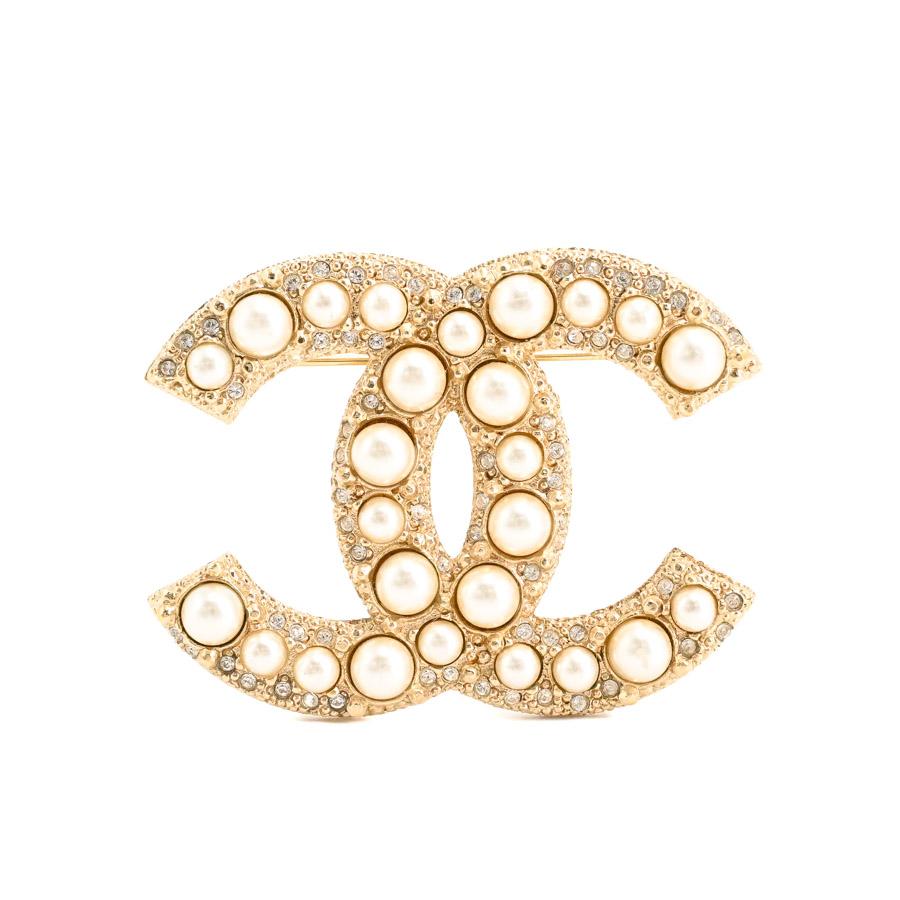 CHANEL　ブローチ　メッキ　パール　ゴールドカラー CHANEL（シャネル） ブローチ ブローチ ゴールドメッキ レディース