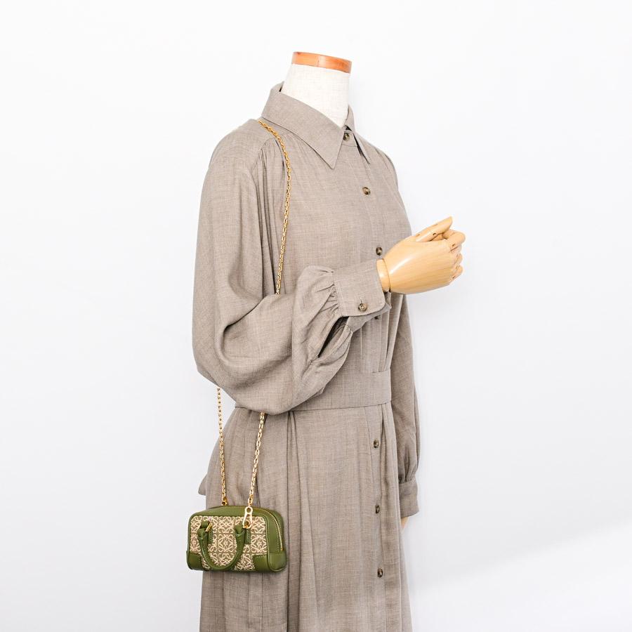 ロエベ アマソナナノ A039U96X02 6227021 LOEWE（ロエベ） アマソナナノ ショルダーバッグ A039U96X02 カーキ
