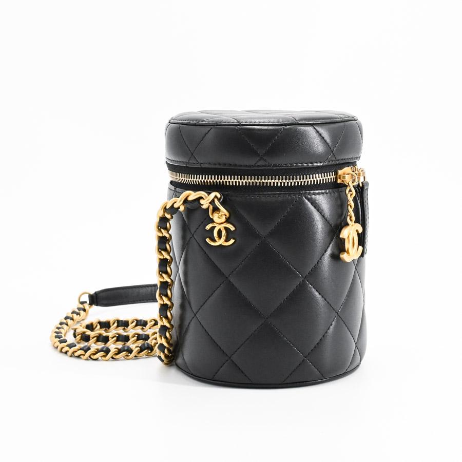 CHANEL（シャネル） ヴァニティチェーンショルダーバッグ ショルダー 