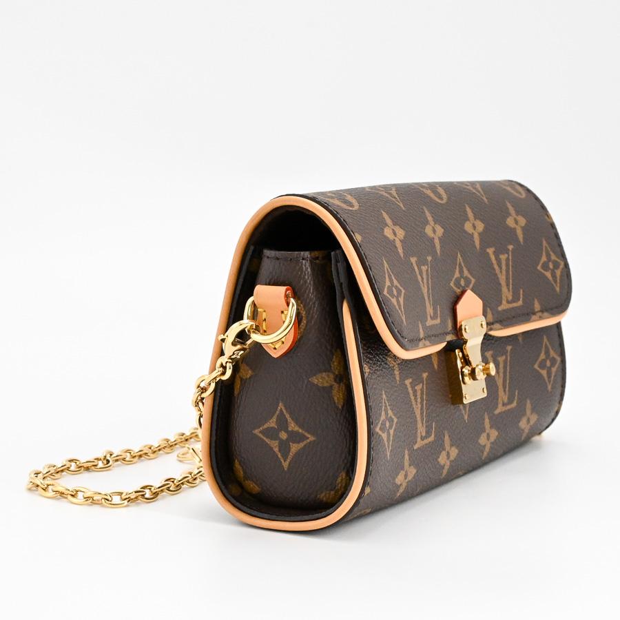 LOUIS VUITTON（ルイ・ヴィトン） ポシェットカミーユ ショルダー