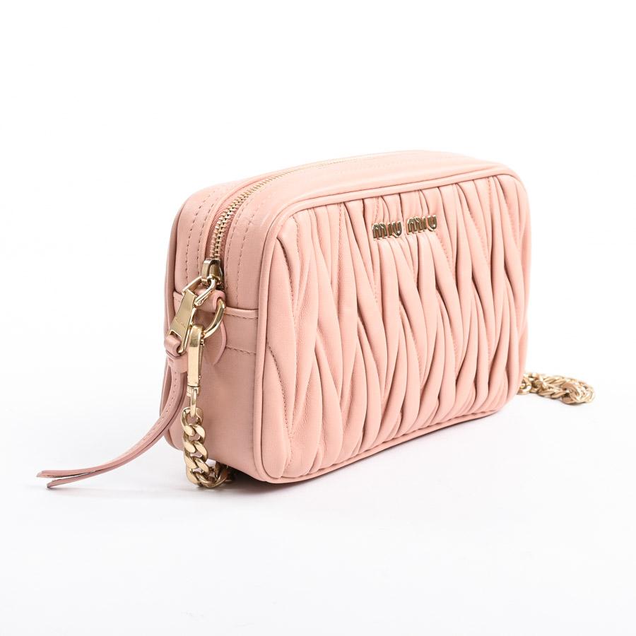 miu miu（ミュウミュウ） チェーンショルダーバッグ ショルダーバッグ