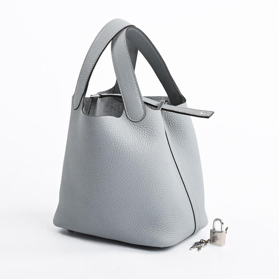 グレー レザー ハンドバッグ　ピコタン似 HERMES（エルメス） ピコタンロックPM ハンドバッグ トリヨン