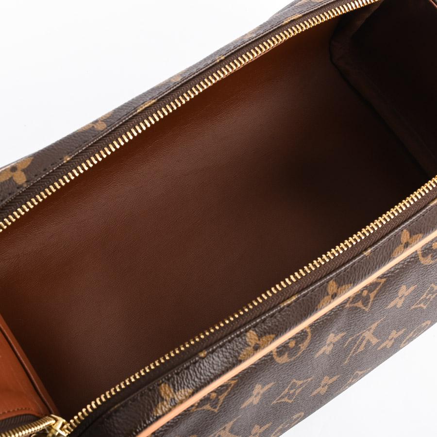 ルイヴィトン ドップキット クラッチバッグ  M44494 ブラウン ユニセックス  中古A品の画像