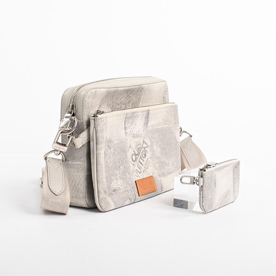 早い者勝ちヴィトン　ノベルティ　ショルダーバッグ LOUIS VUITTON（ルイ・ヴィトン） トリオメッセンジャー ショルダー