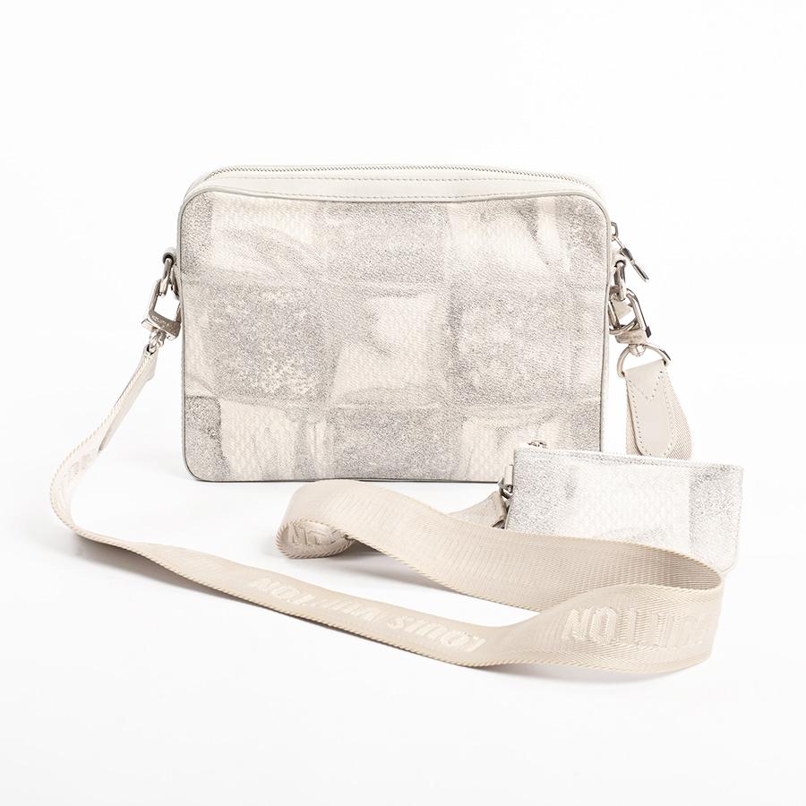 LOUIS VUITTON（ルイ・ヴィトン） トリオメッセンジャー ショルダー