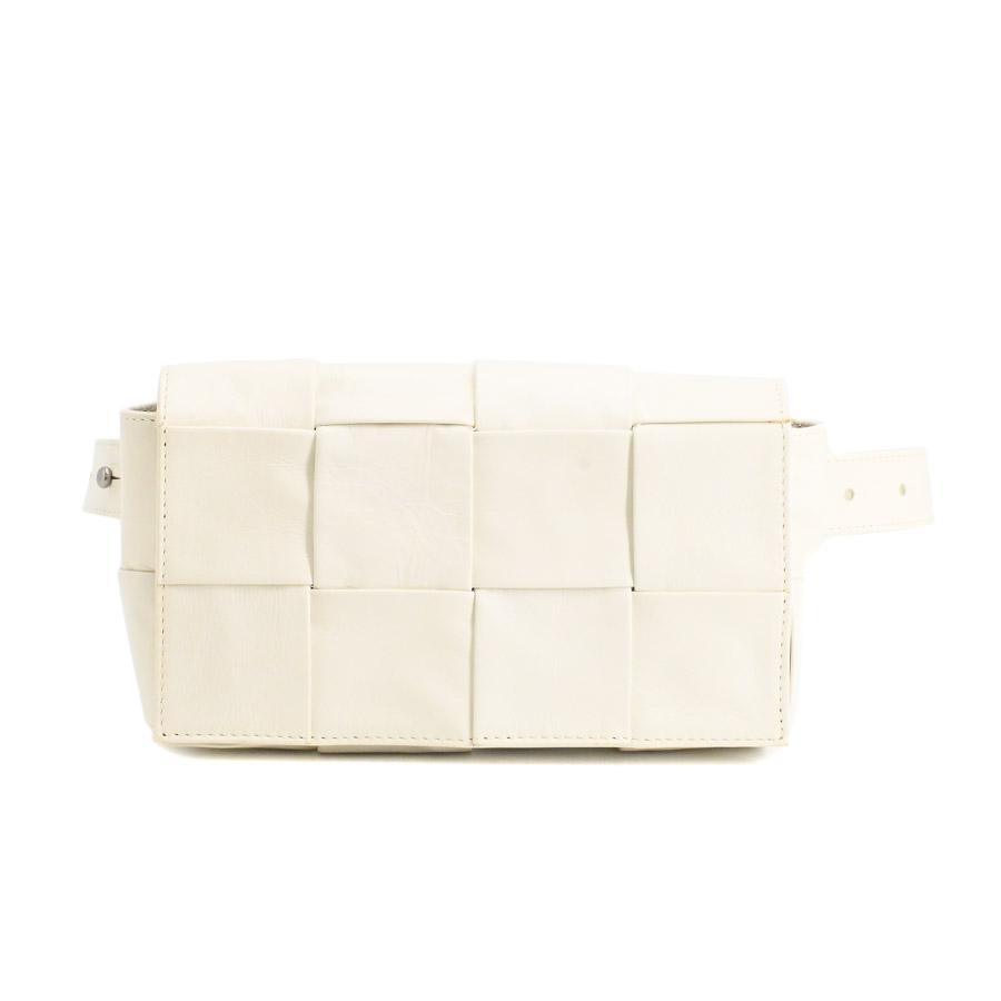 BOTTEGA VENETA ボッテガヴェネタ カセットベルトバック白 即日発送 ボッテガヴェネタ カセットバック ホワイト BOTTEGA VENETA