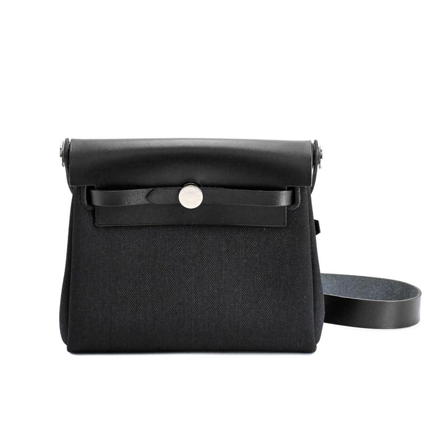 HERMES（エルメス） エールバッグジップ20 ショルダーバッグ ブラック 
