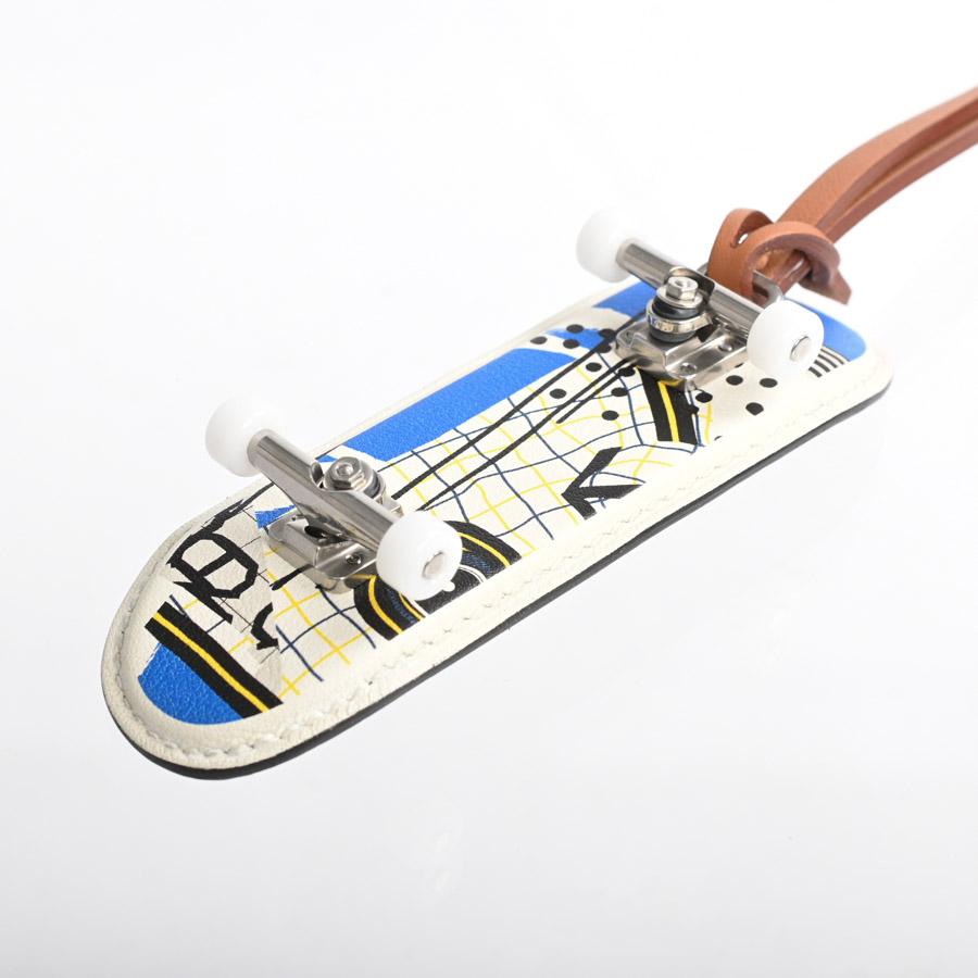 エルメス フィンガースケートボードチャーム  6256569 HERMES（エルメス） フィンガースケートボードチャーム チャーム