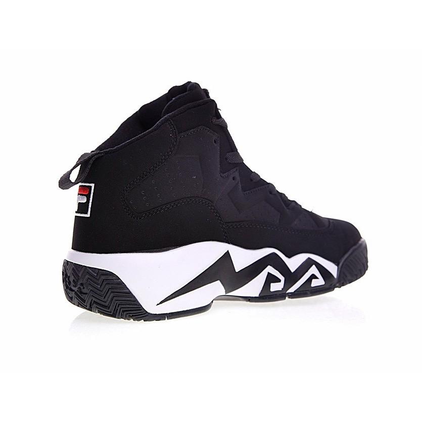 FILA（フィラ） FILA BE:FIRST着用 スニーカー レディース メンズ 黒