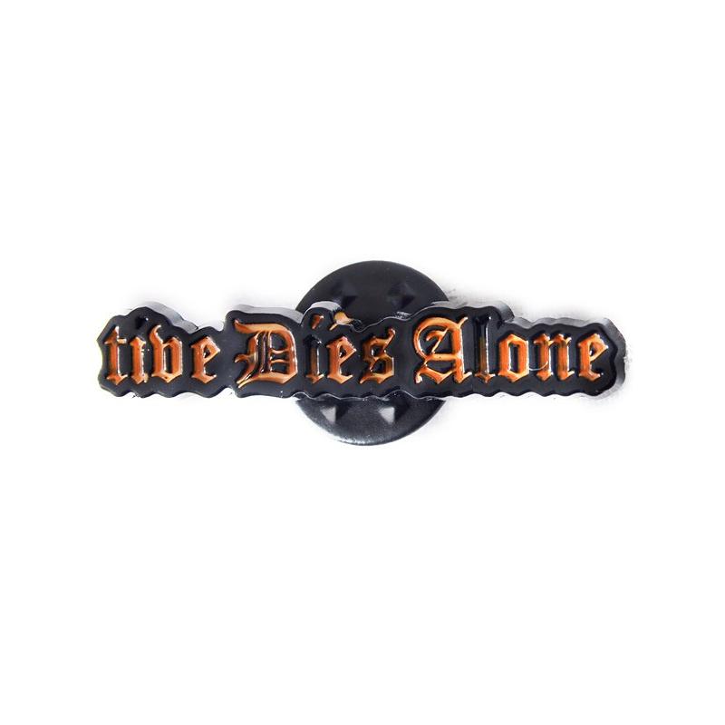 VLONE ヴィーロン ヴィーローン PIN BADGE DIE'S ピンバッジ A VLONE ヴィーロン ヴィーローン PIN BADGE DIE'S ピンバッジ A