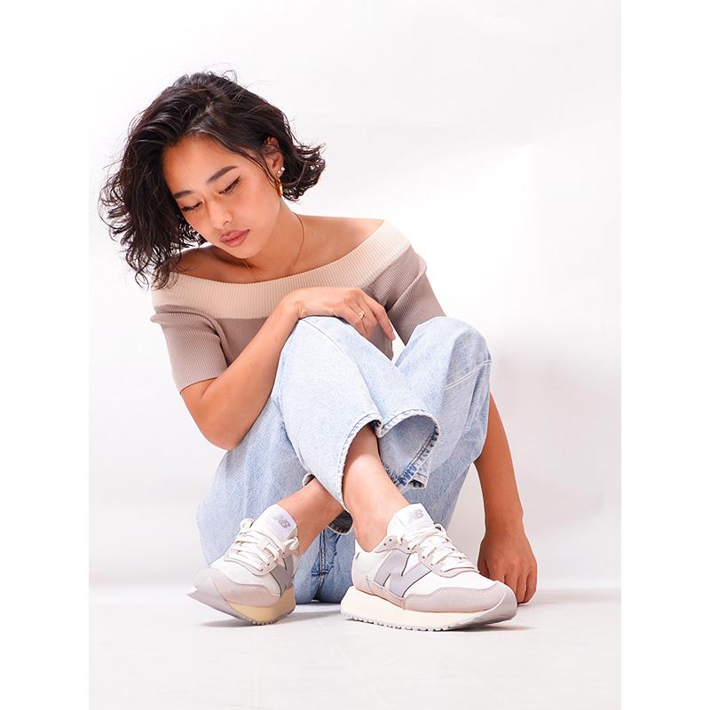 New Balance ニューバランス スニーカー レディース 白 グレー New Balance ニューバランス スニーカー レディース 白 グレー