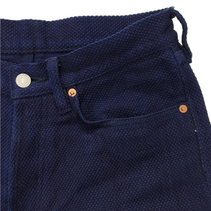 STUDIO D'ARTISAN（ステュディオ・ダ・ルチザン） 刺し子ジーンズ