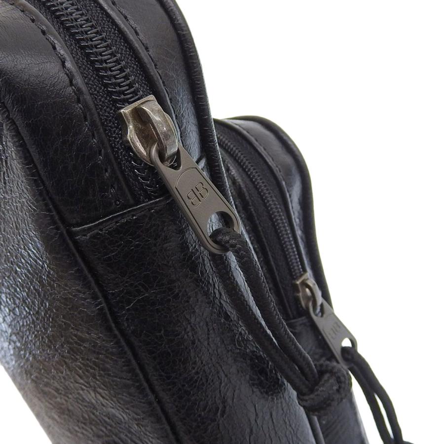 BALENCIAGA（バレンシアガ） ショルダーバッグ 型押しレザー ブラック