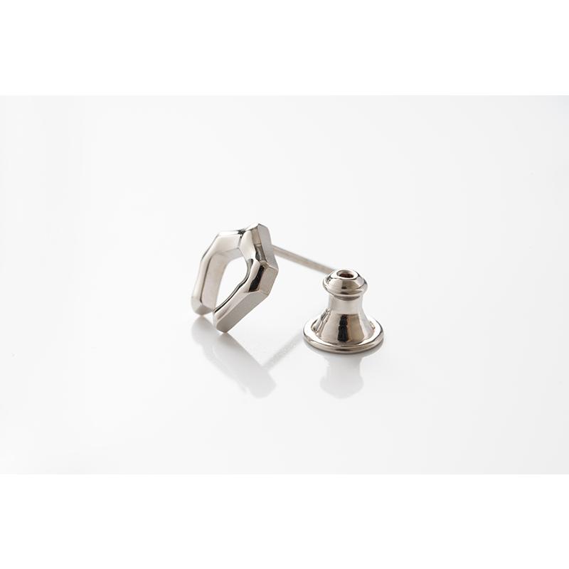 Flea Anthony Design フリーアンソニーデザイン ピアス プラチナ 