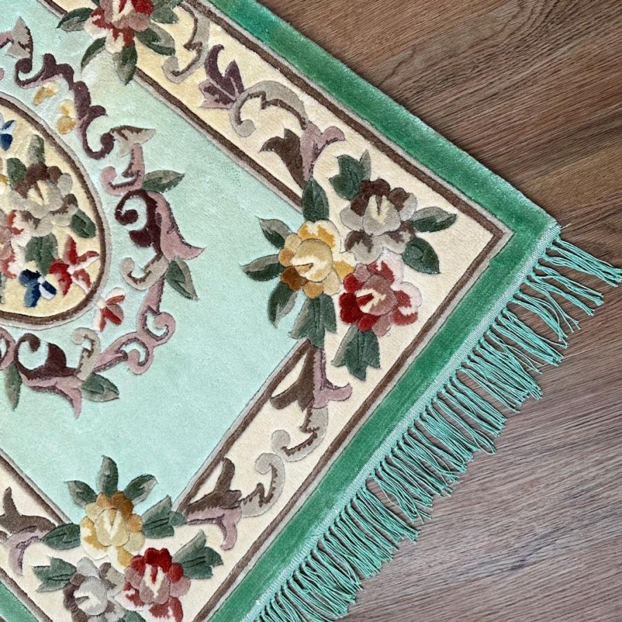 玄関マット　1畳用　大きいマット　段通調　緞通調　シルク段通調　シルク緞通調　緑 楽天市場】手織り シルク段通 玄関マット シルク 約66×96cm